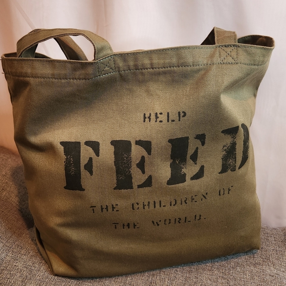 FEED TOTE NWOT 100% COTTON, OLIVE GREEN with black lettering 17"×13"×6"